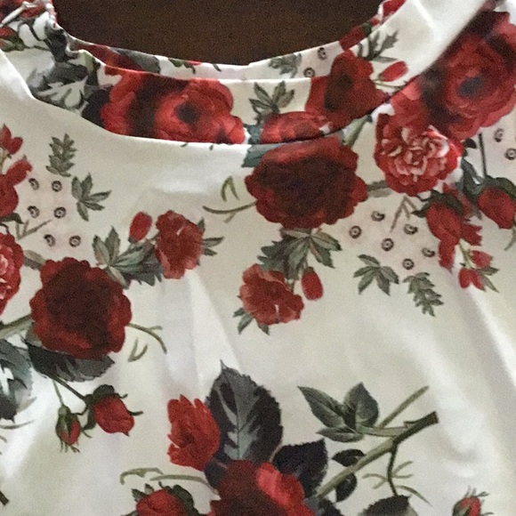 NWT girls floral skirt - Picture 2 of 3